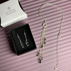 {Avon} NEW silvertone jewelry set
